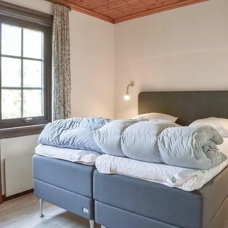 Three-bedroom Holiday In Ferienhaus