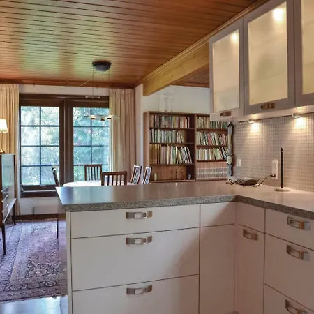 Three-bedroom Holiday In *